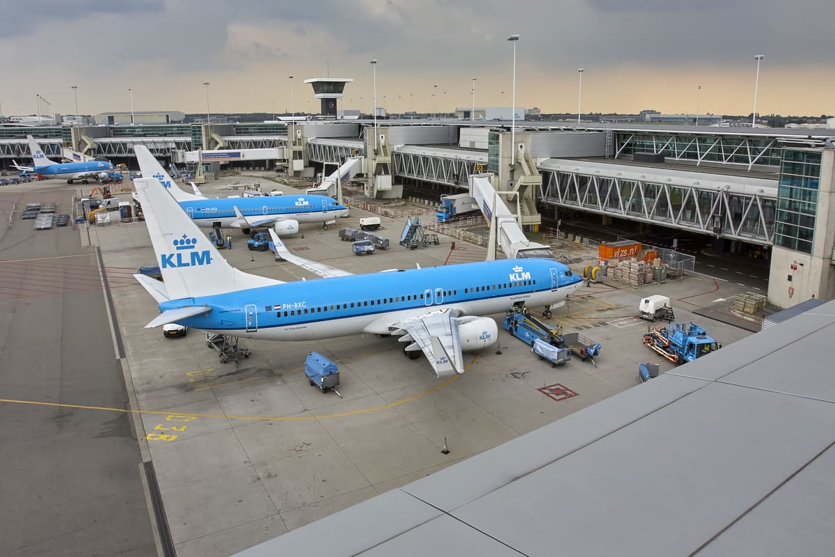 KLM Removes Masks On All Flights