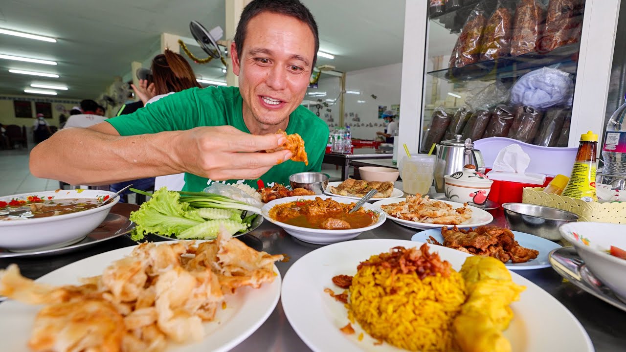 Street Food Phuket!! ULTIMATE CRISPY ROTI + Best Thai Food, Beaches, Attractions in Thailand!!